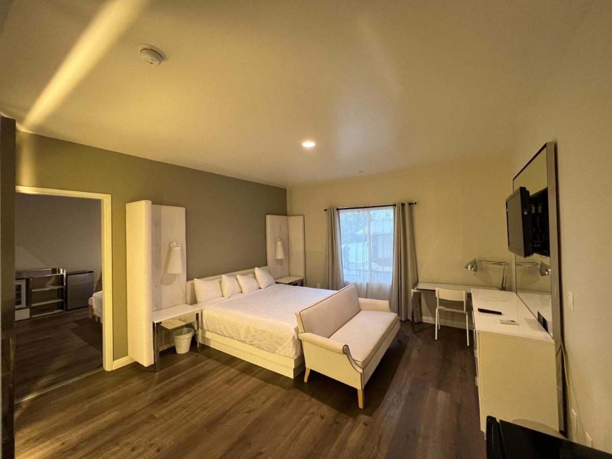 Aspire Inn & Suites Orange Kültér fotó